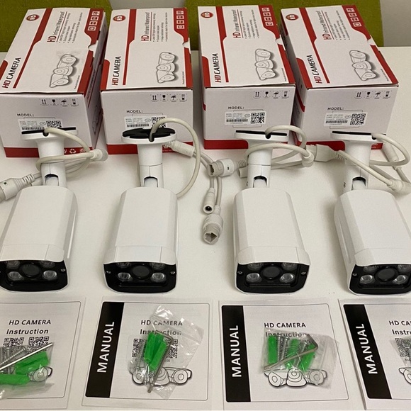 Set of 4 IP Cameras Waterproof Indoor Outdoor Network Day & Night  4 Led Arrays - Picture 6 of 7